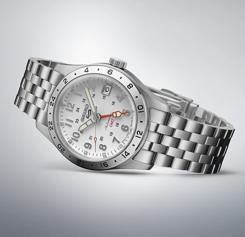 Seiko 5 GMT urbain
