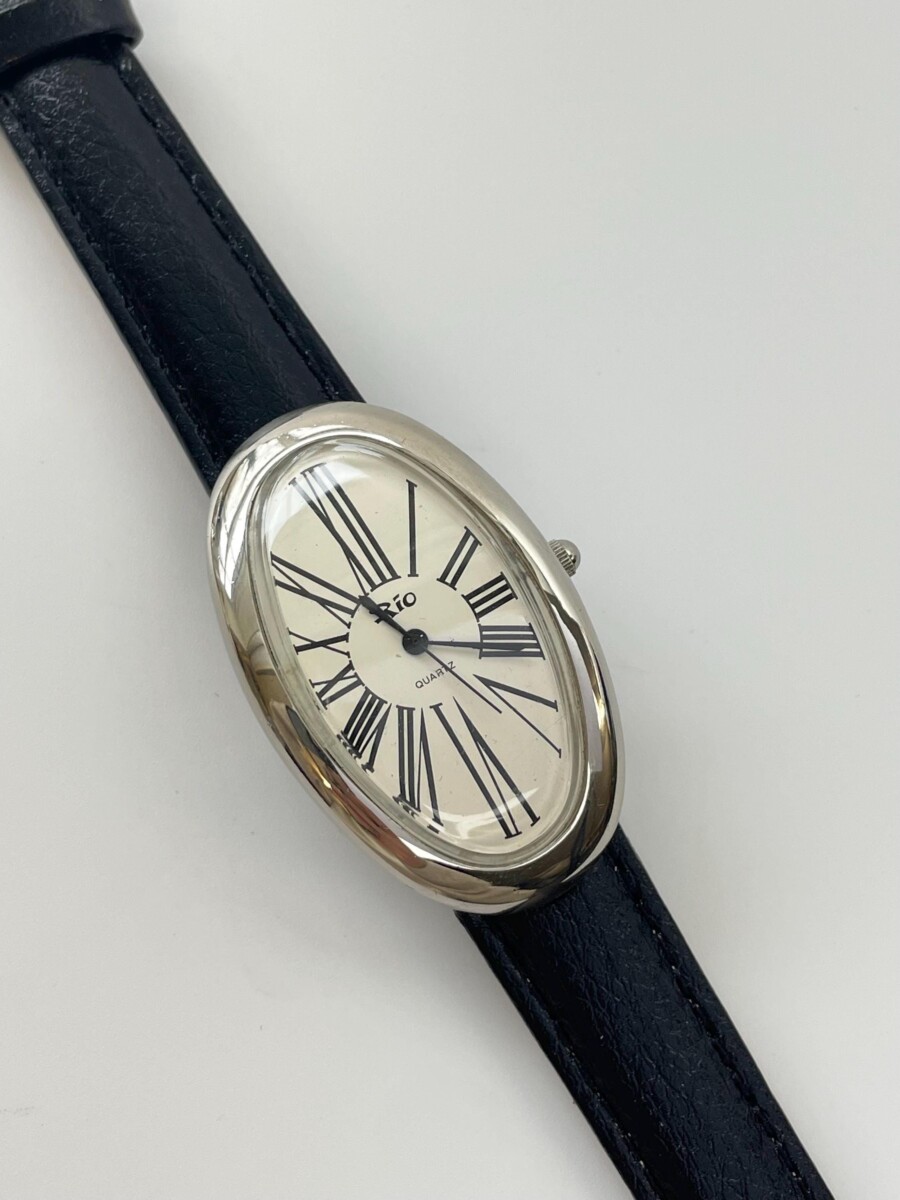 Montre senior discrète