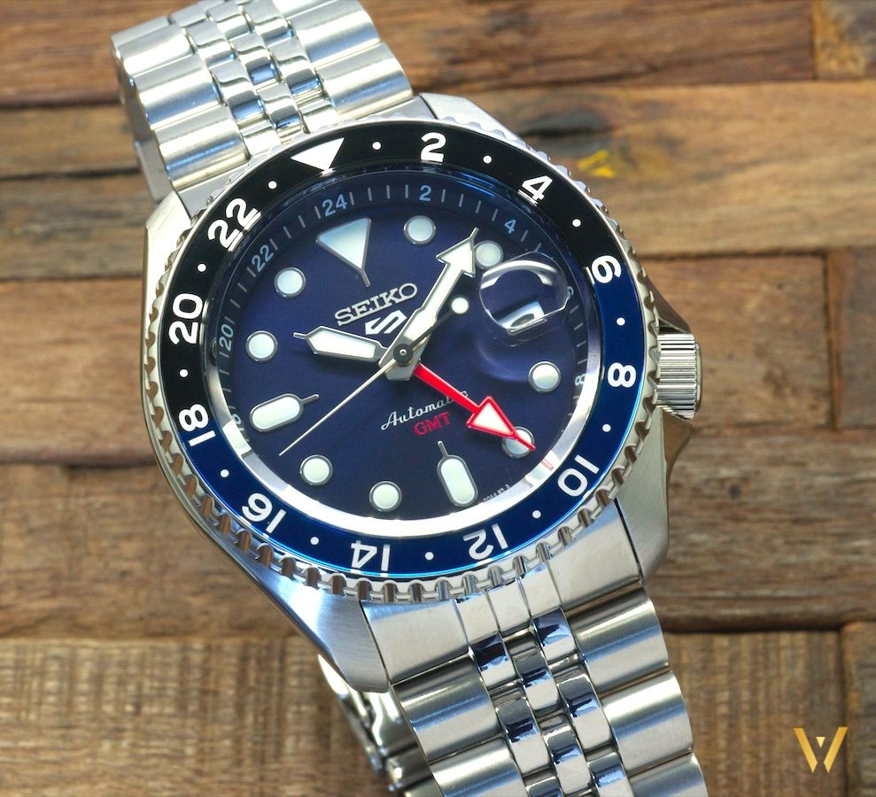 Seiko 5 GMT urbain