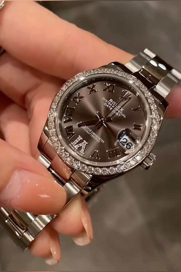 Montre luxe femme 2025