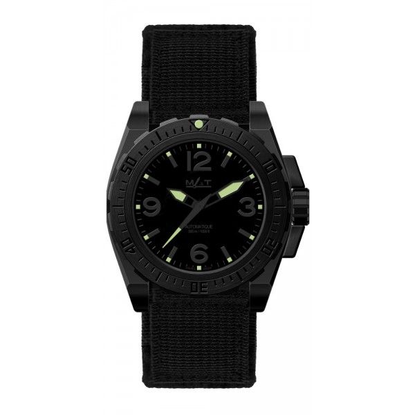 Super-Luminova montre nuit