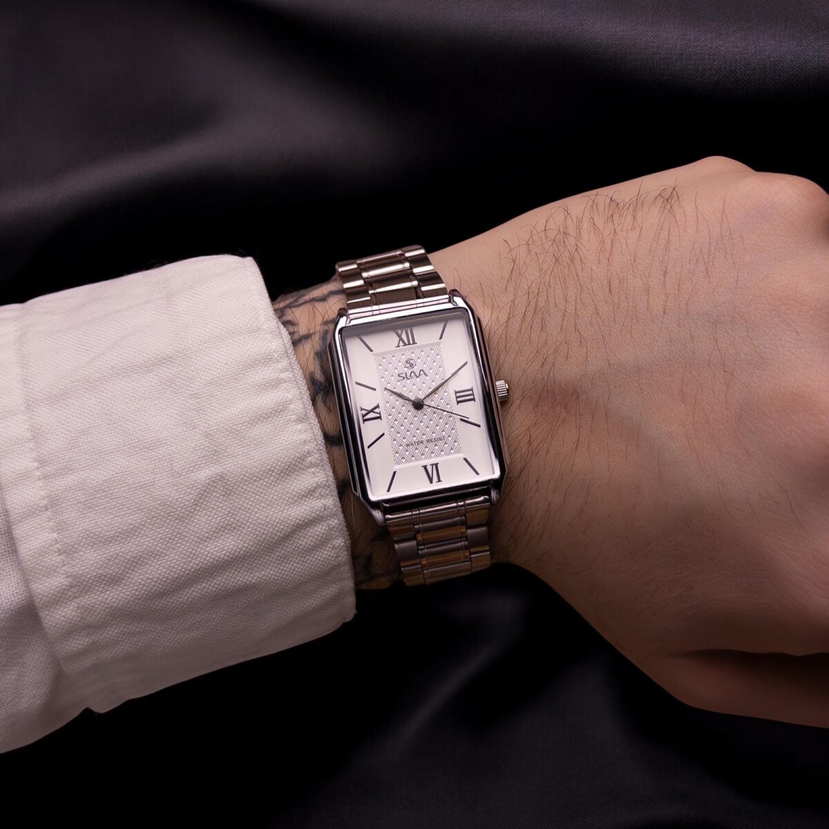 Montre carrée homme