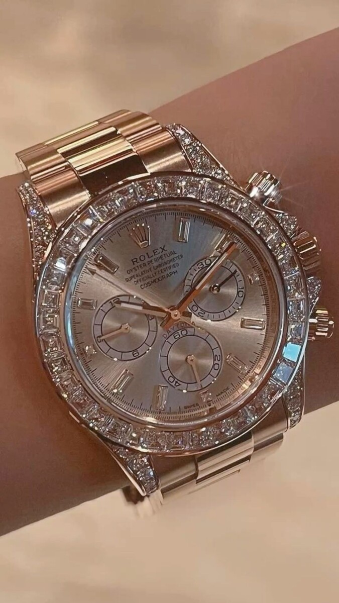 Montre luxe femme 2025