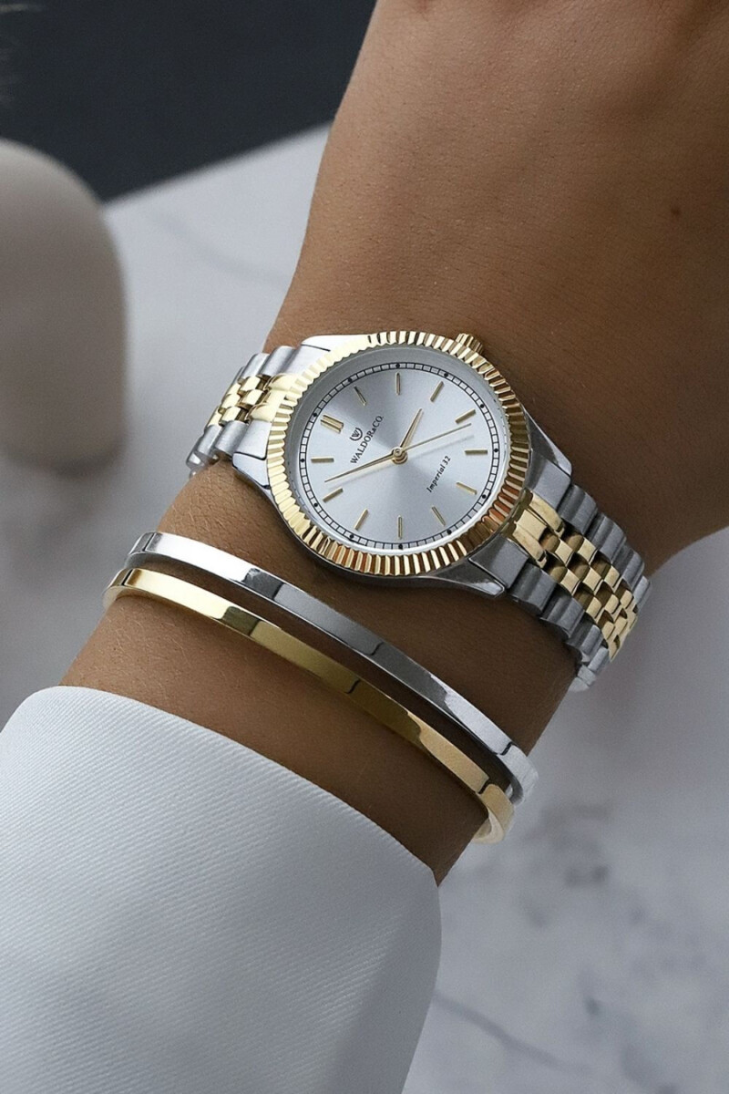 montre de luxe femme 2025