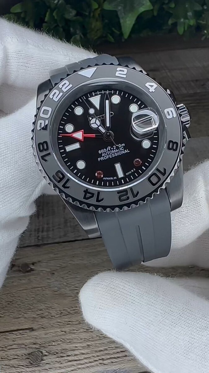 montre automatique GMT